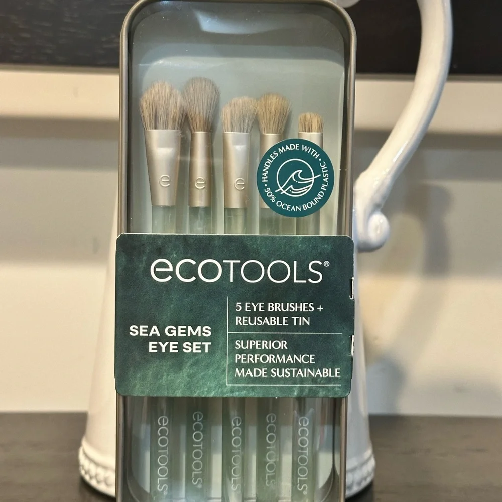EcoTools Sea Gems Eye Set with Green and Cream Brushes